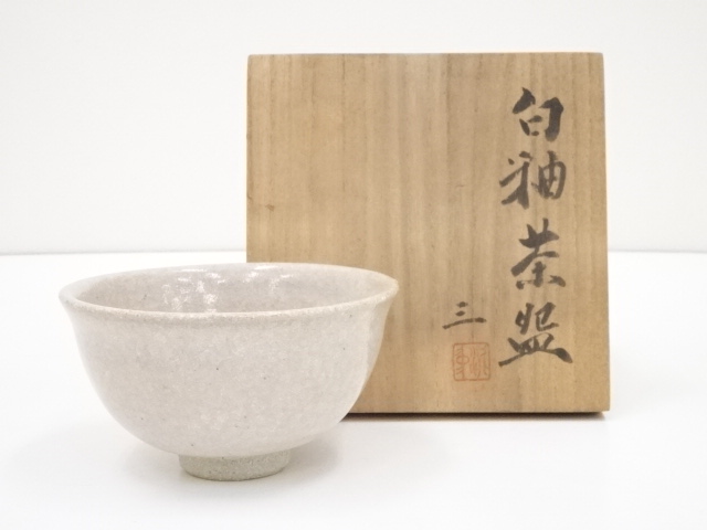 JAPANESE TEA CEREMONY / CHAWAN(TEA BOWL) / WHITE GLAZE / ARTISAN WORK